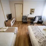 Hotel Zenubia 3*
