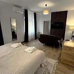 Zenubia Hotel 3*
