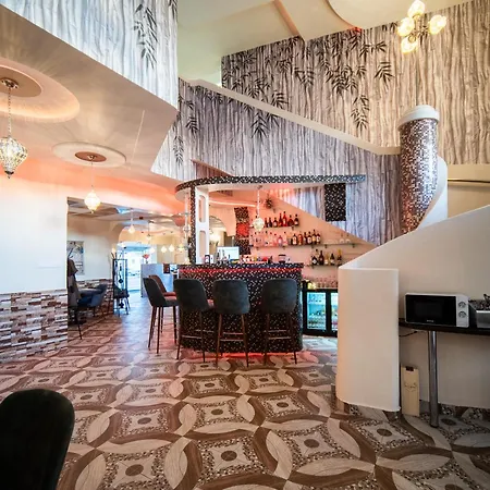 Zenubia Hotel Hajduszoboszlo