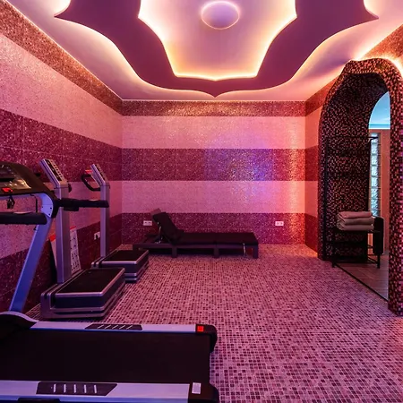 Zenubia Hotel Hajduszoboszlo