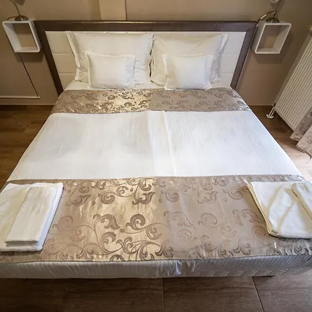 Zenubia Hotel 3*