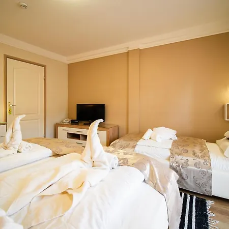 מלון Zenubia Hajdúszoboszló